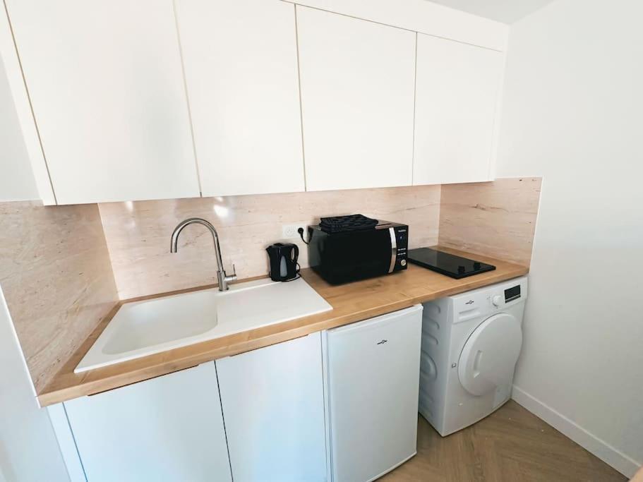 Apartment Le - Cocon Scandinave - Parking Gratuit Pont-de-Veyle